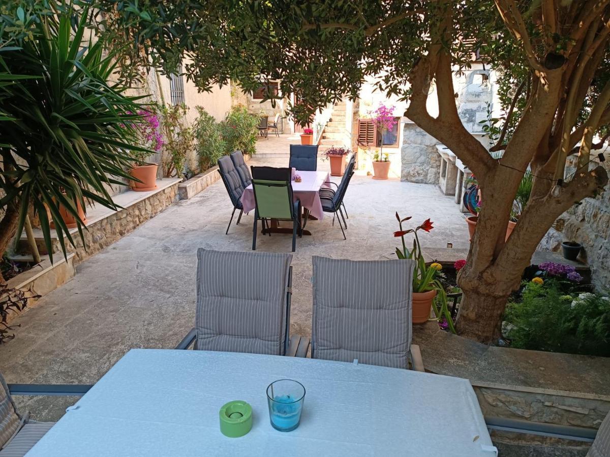 Diocletian Garden Centar Split Exterior foto